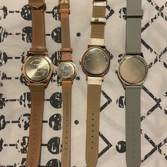 Watch bundle - Picture 4 of 4